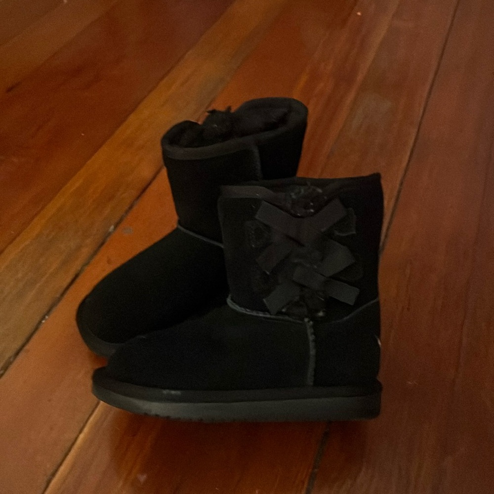 Victoria boots 10